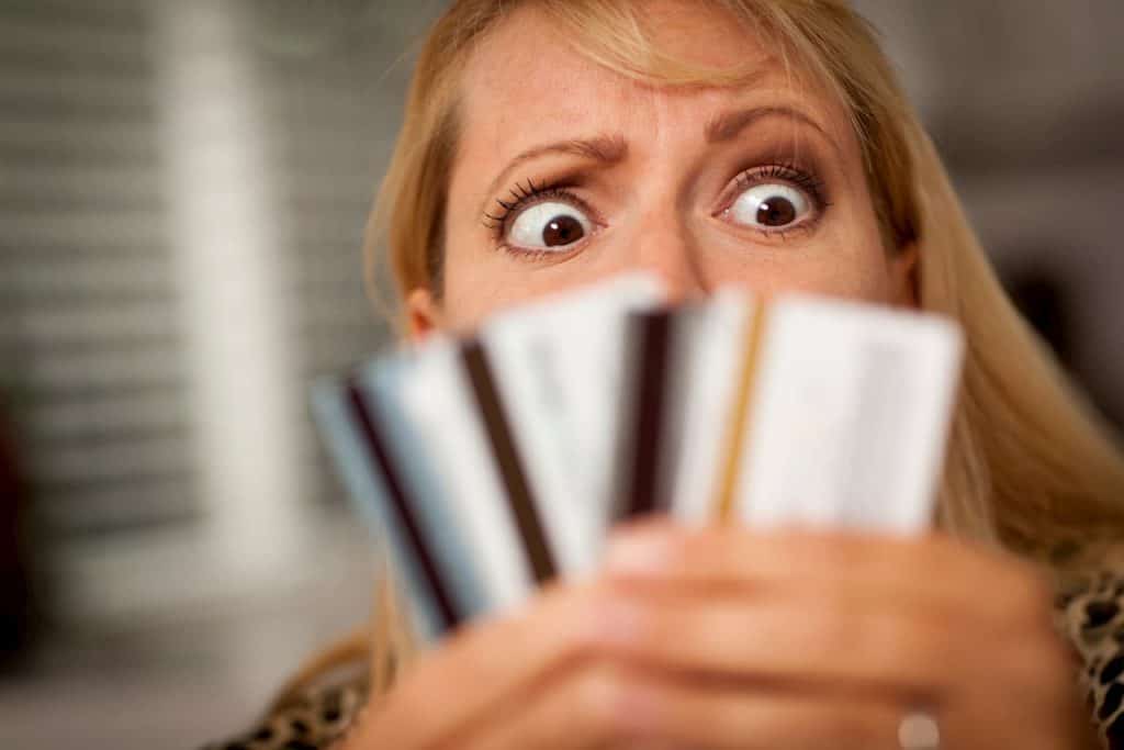¿Me conviene más una tarjeta de crédito o una de débito?