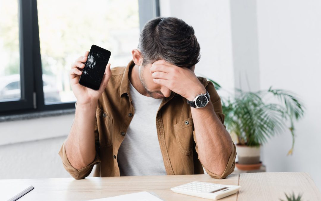 Qué hacer si se te ha roto el teléfono móvil